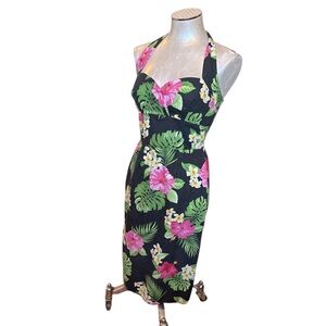 Floral Dress Juniors halter tie rushed back fitted size approx Small